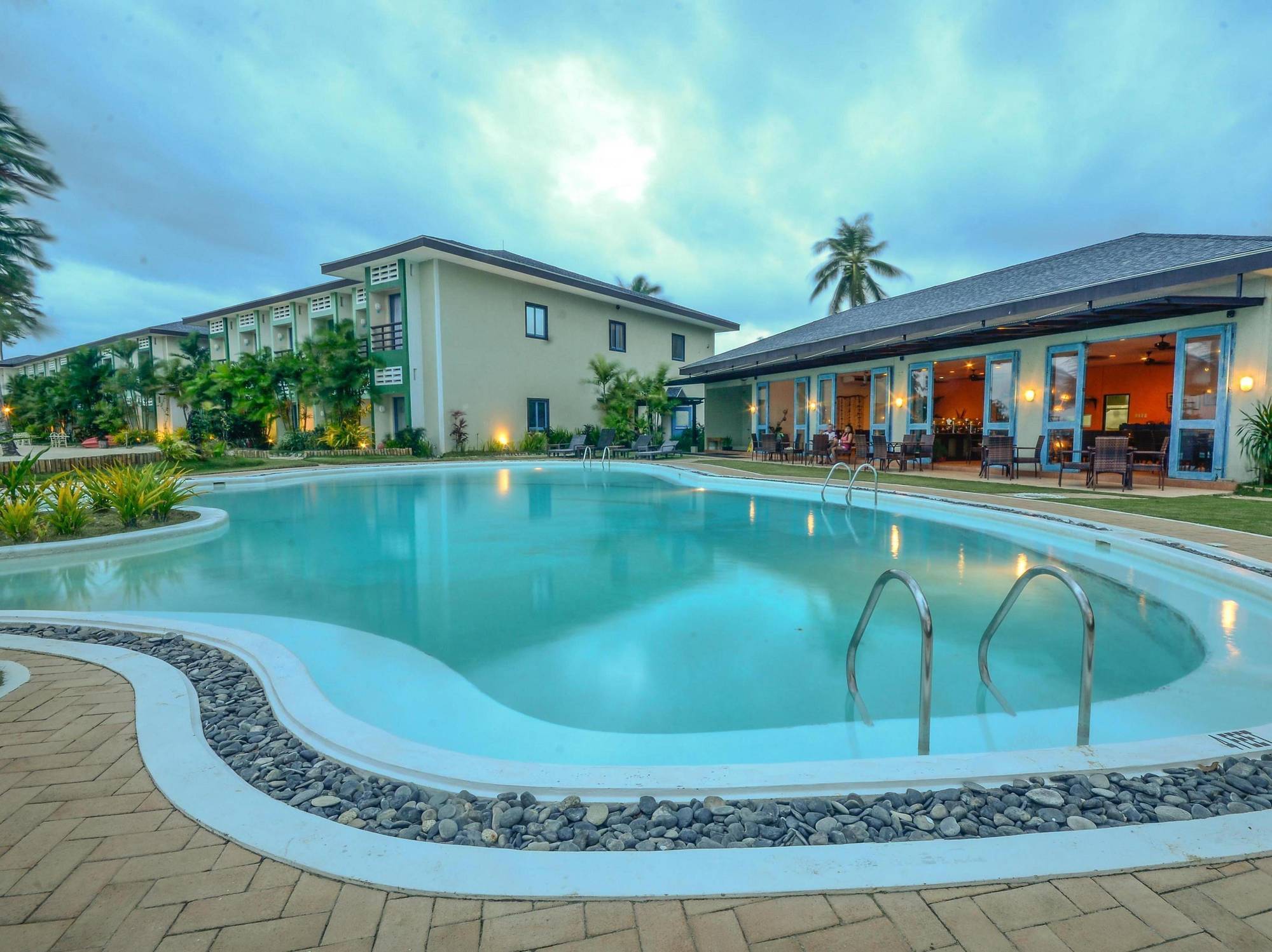 Microtel By Wyndham Puerto Princesa
